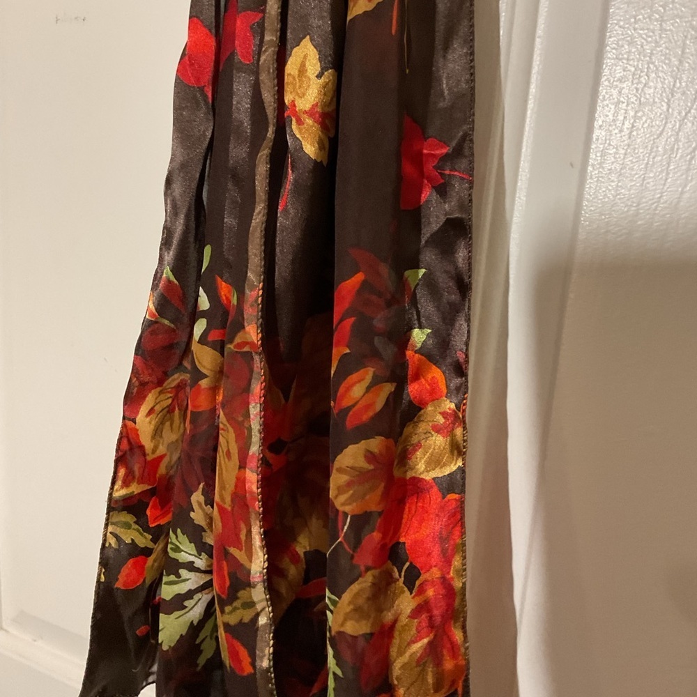 Floral Scarf with Red and Brown Accents - Picture 6 of 6